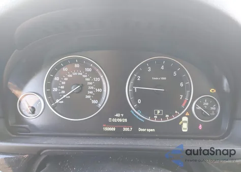 2015 BMW 528I xDrive из США, поврежденный, VIN WBA5A7C58FD620774